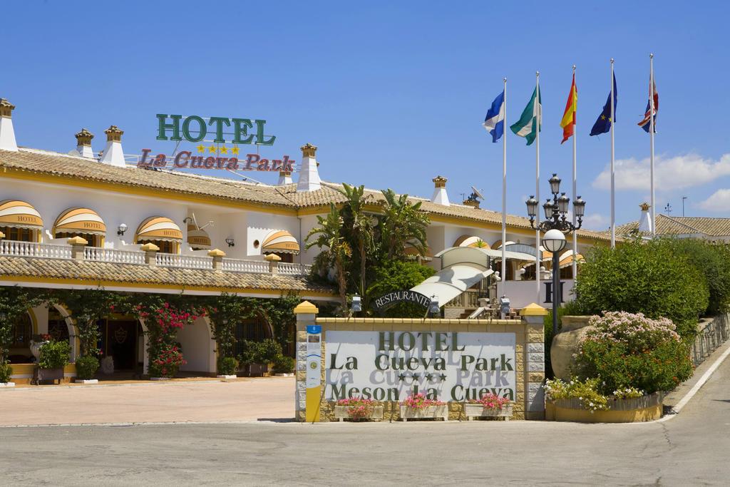 La Cueva Park Hotel Jerez de la Frontera Exterior photo